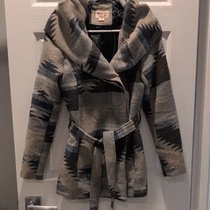 Pendleton Gray and Black Trench Coat with Geometric Pattern